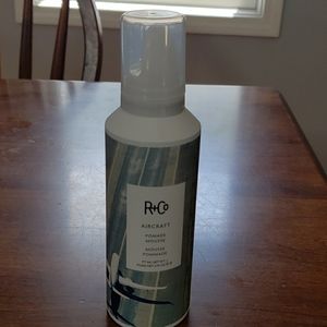 R+CO aircraft pomade mousse